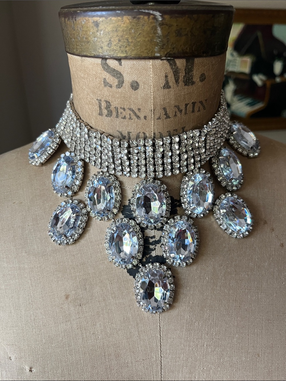 Clear Crystal Statement Choker Necklace - Sparkling Silver